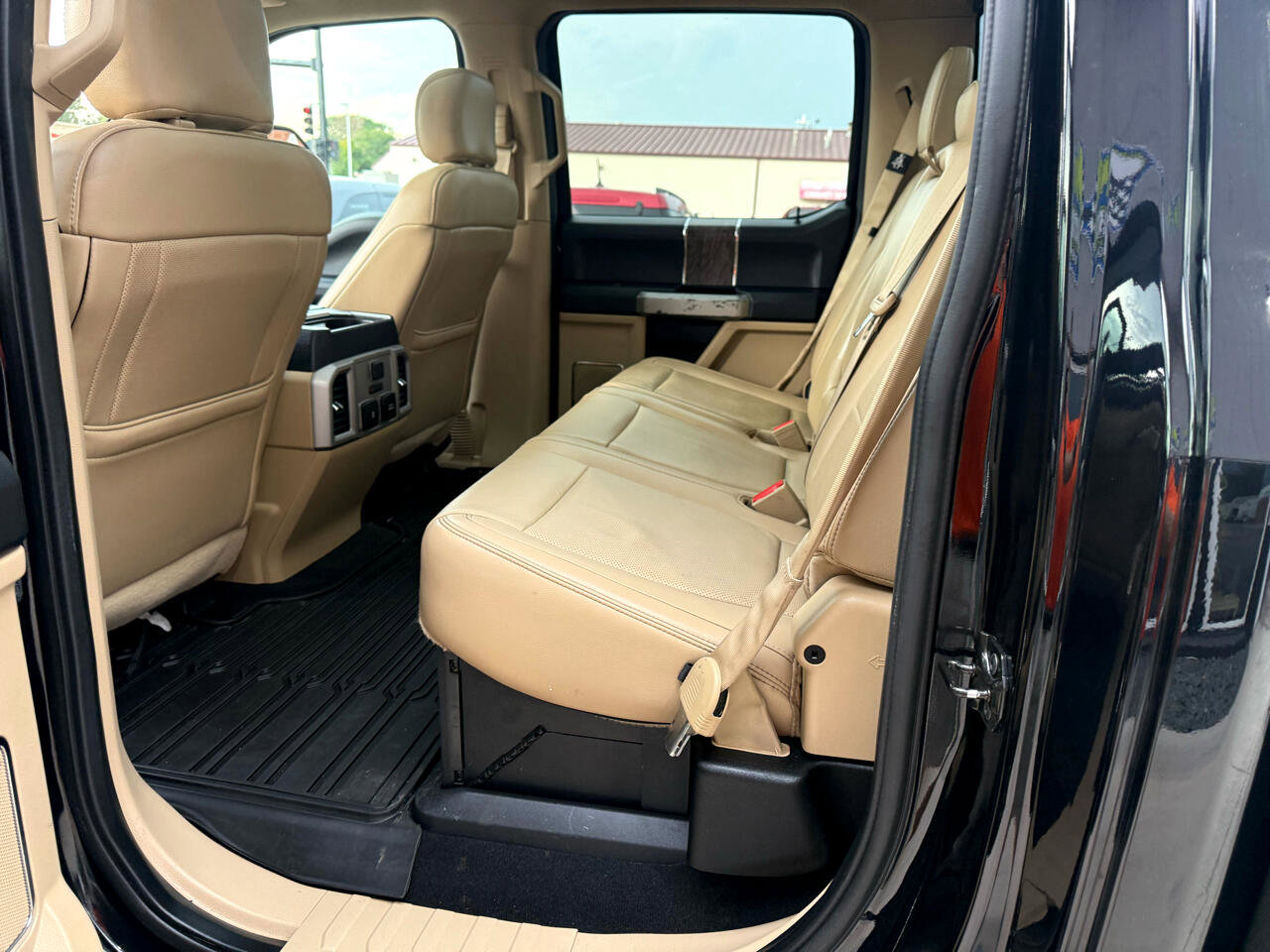 Used 2019 Ford F250 Lariat w/ Lariat Ultimate Package image 14