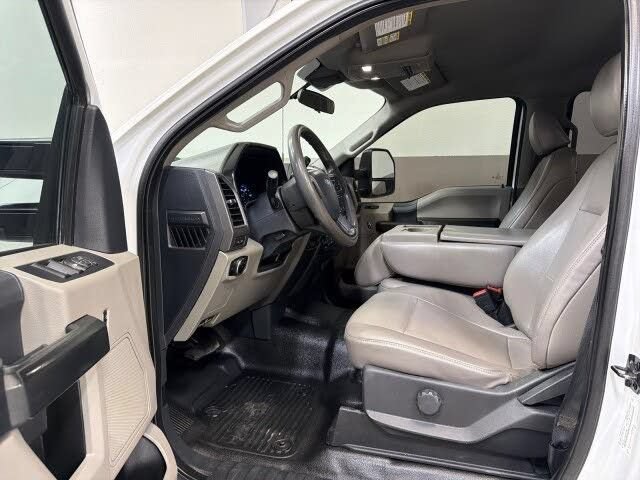 Used 2022 Ford F350 XL w/ Power Equipment Group AWD/4WD image 11