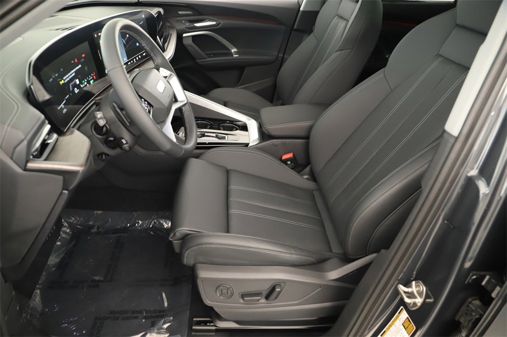 New 2025 Audi Q5 Premium Plus image 23
