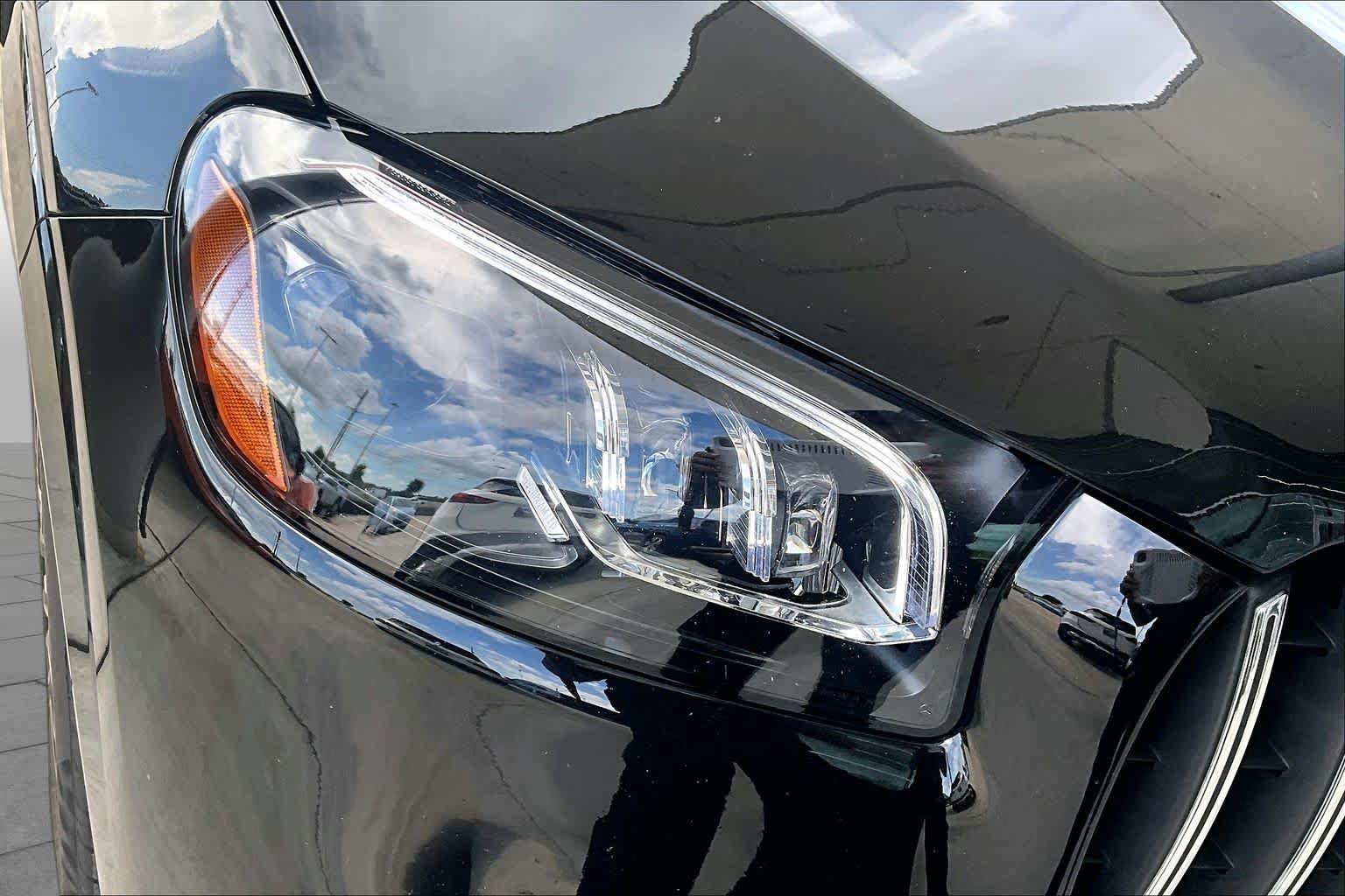 Used 2024 Mercedes-Benz GLS 63 AMG 4MATIC image 24