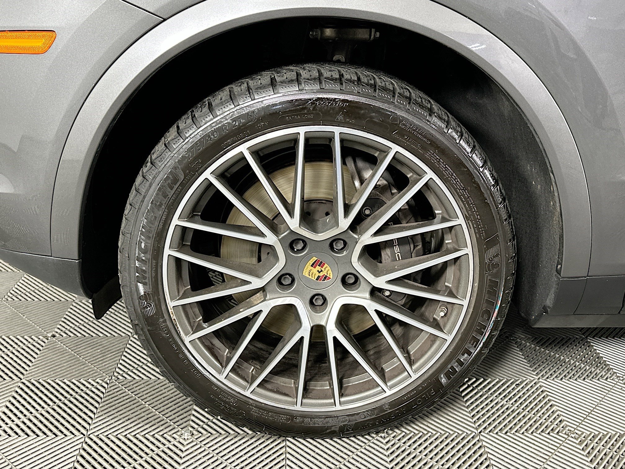 Used 2021 Porsche Cayenne Coupe image 34