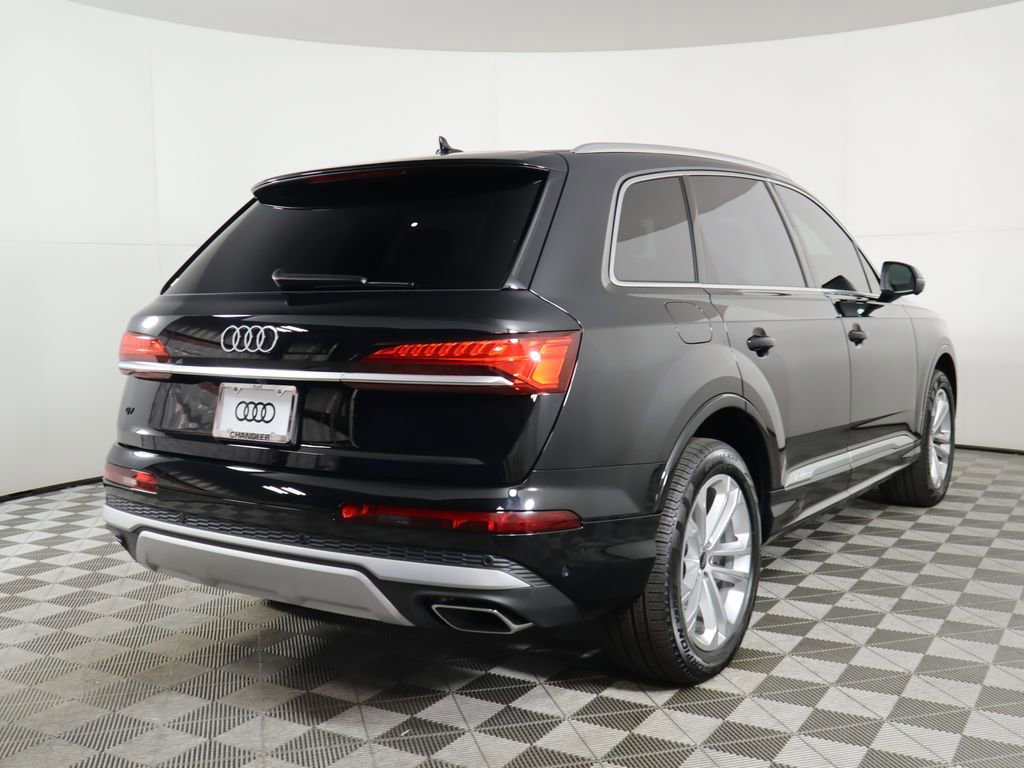 Certified 2025 Audi Q7 2.0T Premium image 5