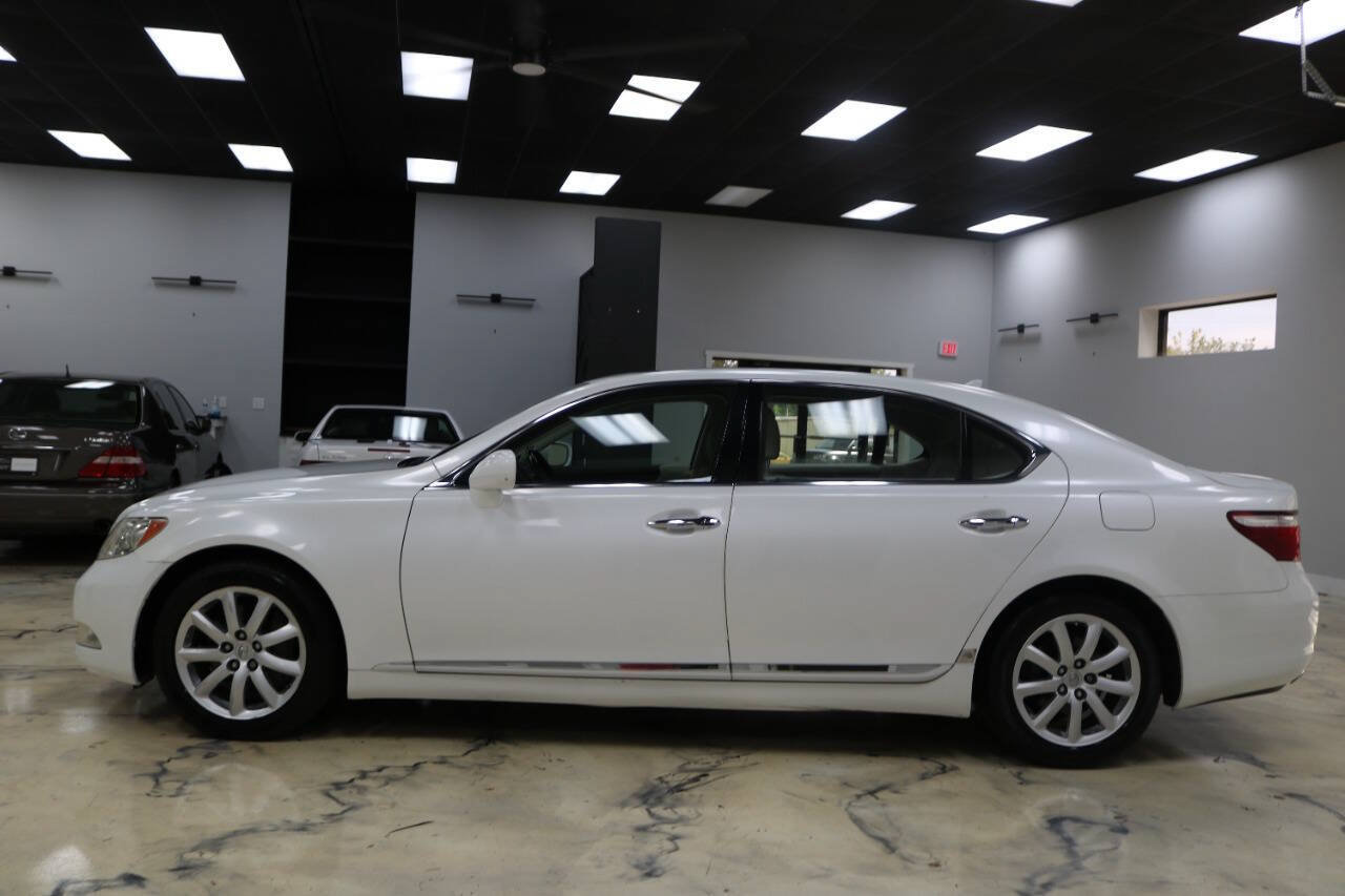 Used 2008 Lexus LS 460 L RWD image 20