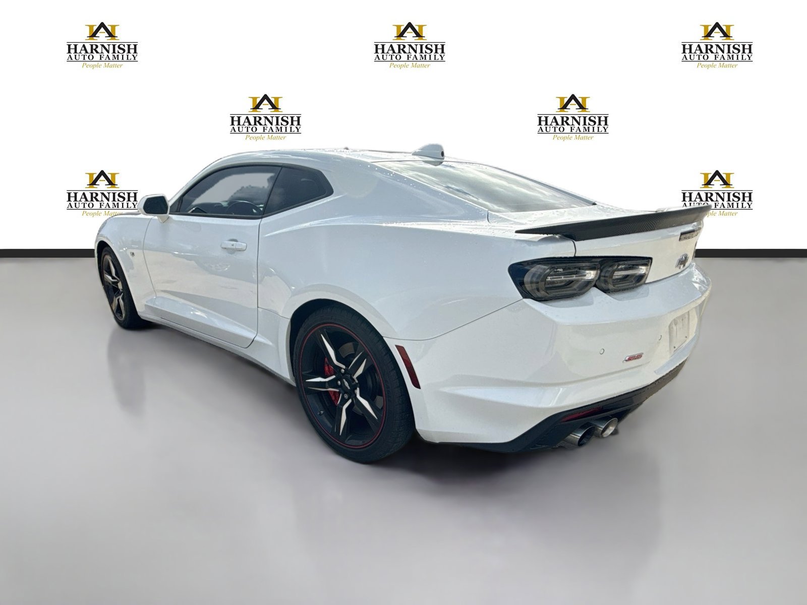 Used 2020 Chevrolet Camaro SS RWD image 3