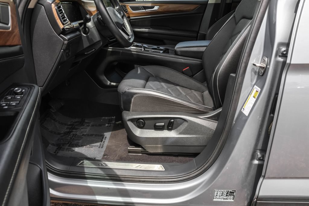 Certified 2024 Volkswagen Atlas SE AWD/4WD image 16