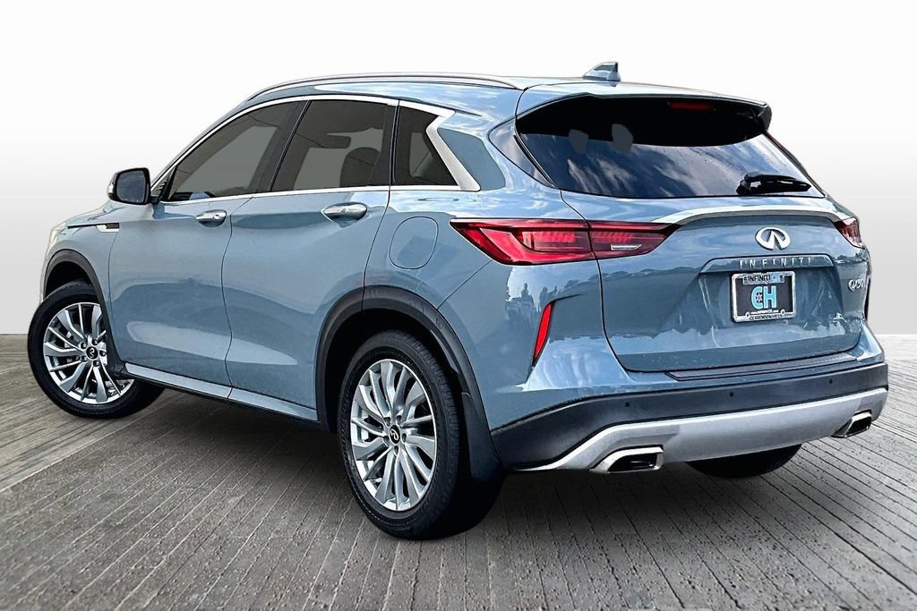 Certified 2023 INFINITI QX50 Luxe FWD image 6