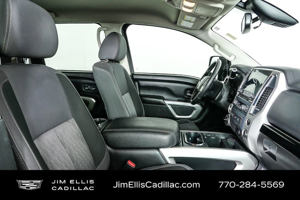 Used 2020 Nissan Titan SV w/ SV Convenience Package image 22