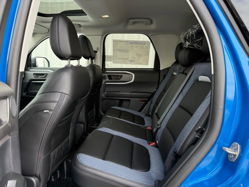 New 2025 Ford Bronco Sport Outer Banks w/ Sasquatch Outer Banks Package image 8