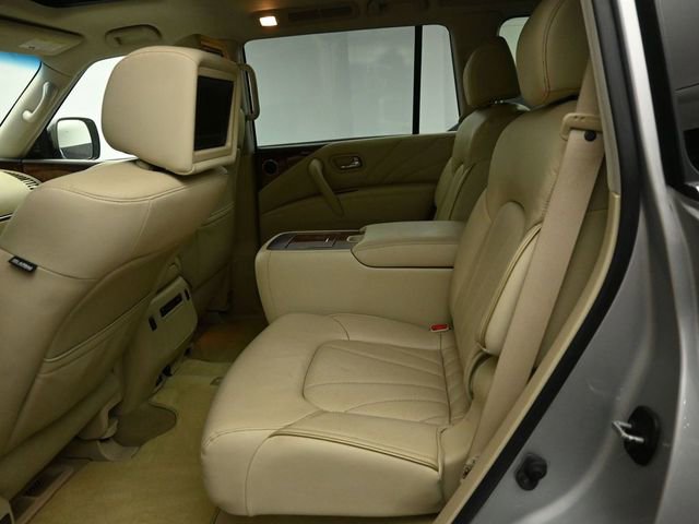 Used 2016 INFINITI QX80 4WD w/ Deluxe Technology Package image 21