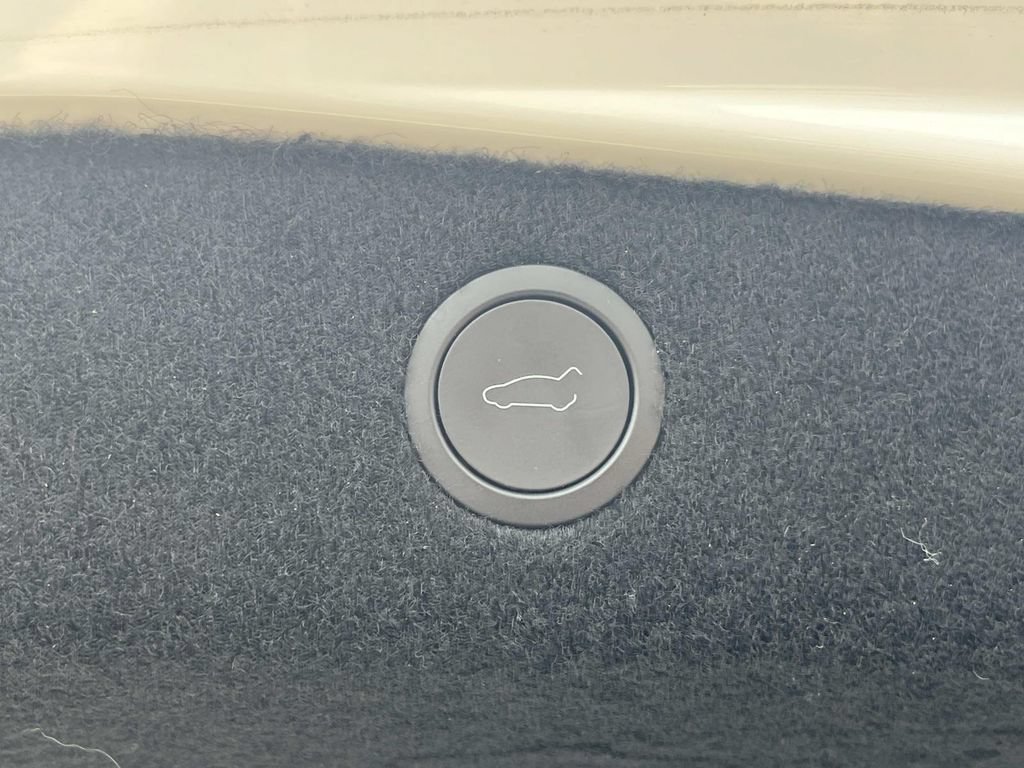 Used 2025 Tesla Model 3 Long Range RWD image 13