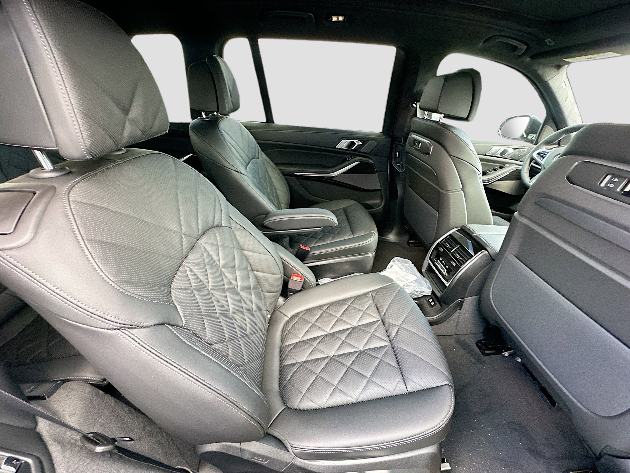 New 2026 BMW X7 xDrive40i w/ M Sport Package image 21