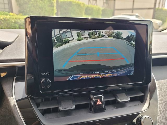 Used 2024 Toyota Corolla LE FWD image 18