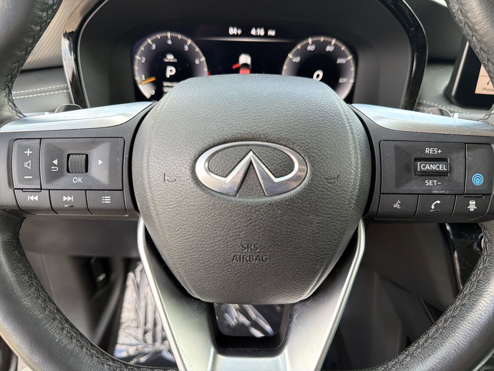 Used 2023 INFINITI QX60 Luxe w/ Performance Audio Package image 14