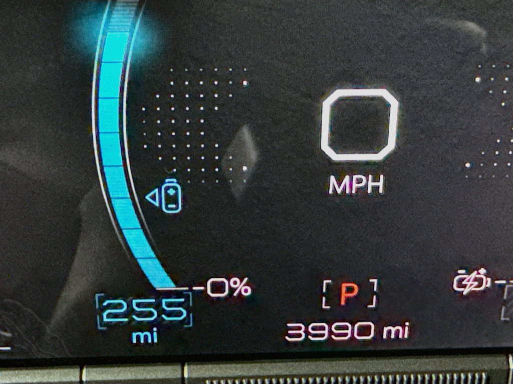 Used 2025 GMC Hummer EV 2X AWD/4WD image 12