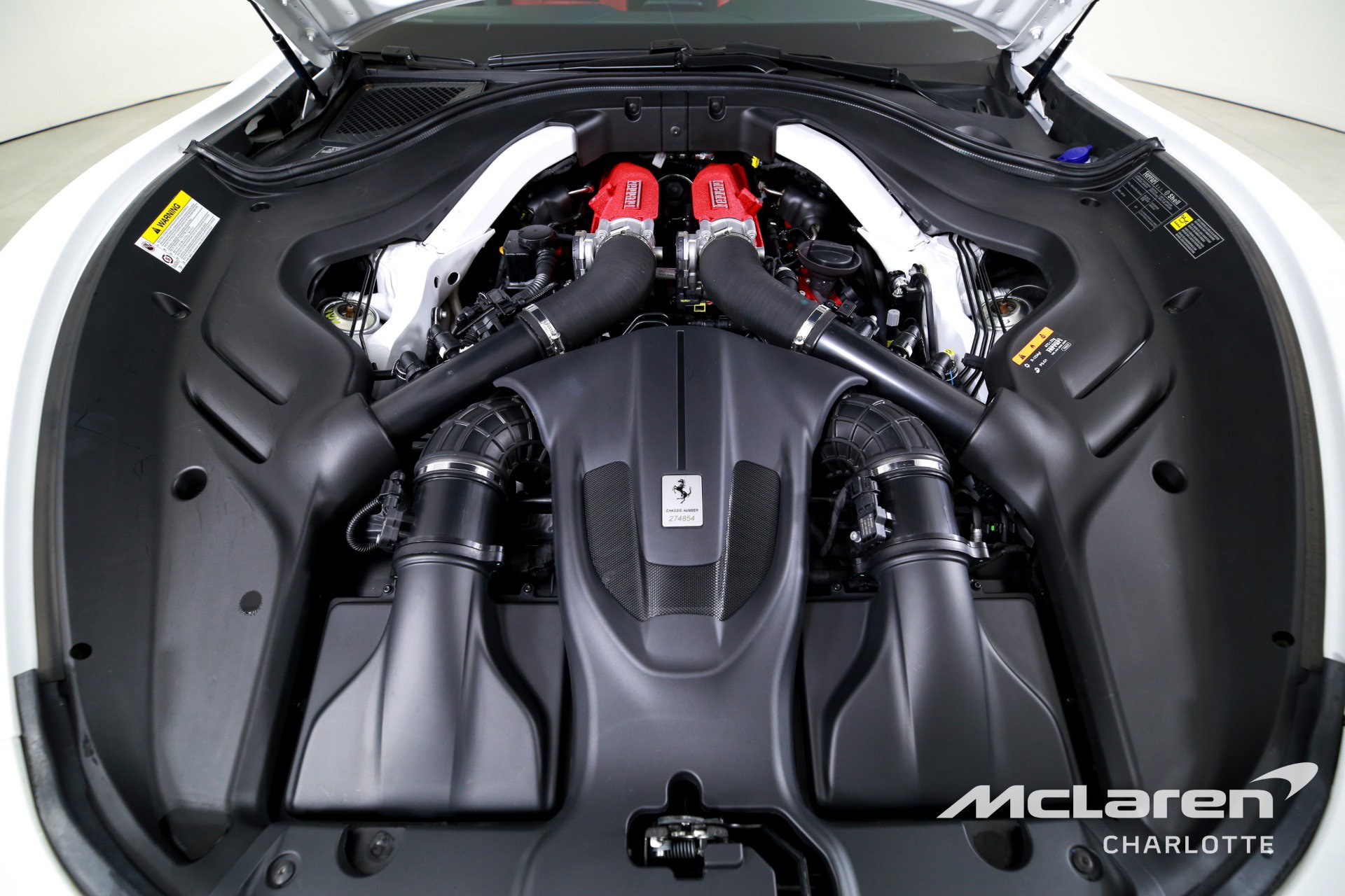 Used 2022 Ferrari Roma image 27