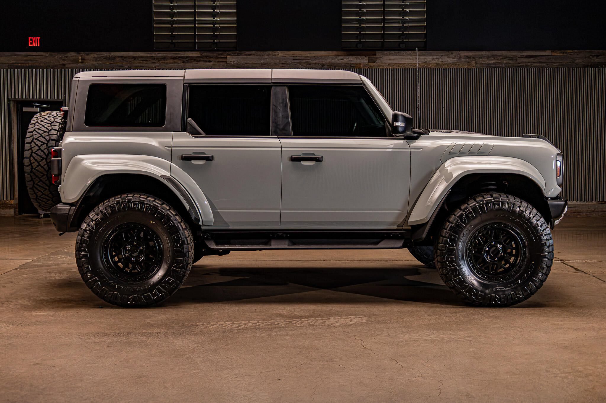 Used 2024 Ford Bronco Raptor AWD/4WD image 11