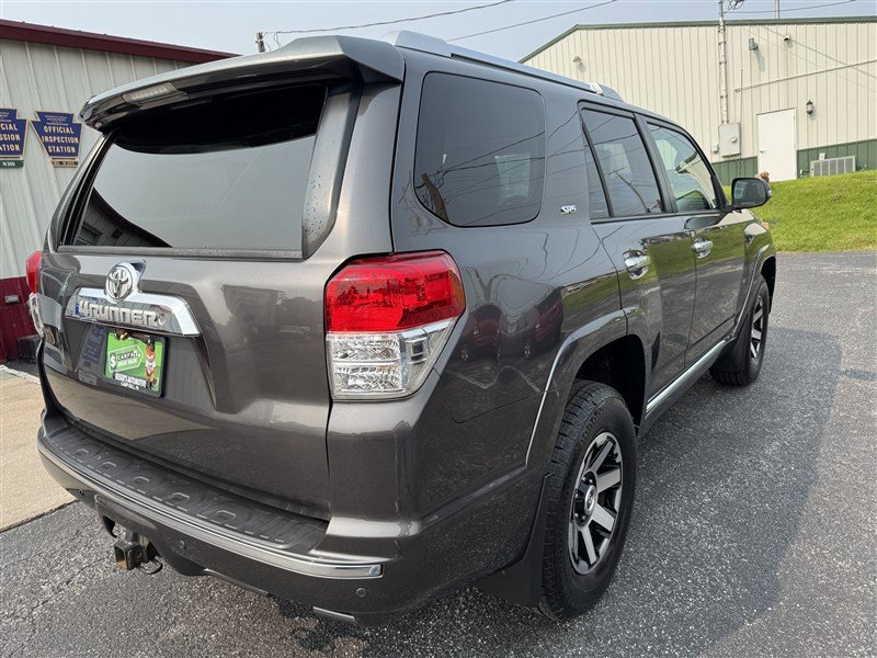 Used 2011 Toyota 4Runner SR5 image 8