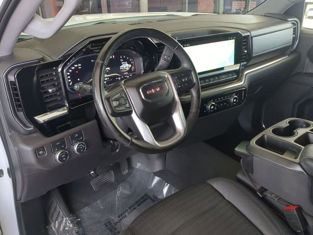 Used 2023 GMC Sierra 1500 Elevation AWD/4WD image 11