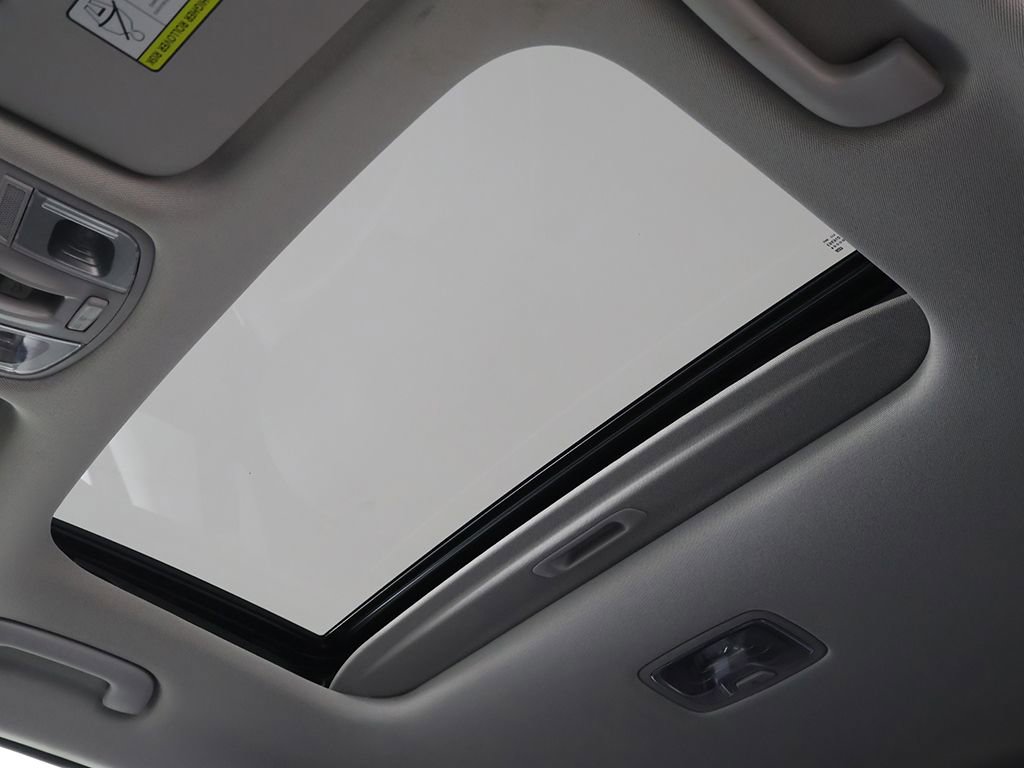 Used 2022 Hyundai Kona Limited FWD image 20