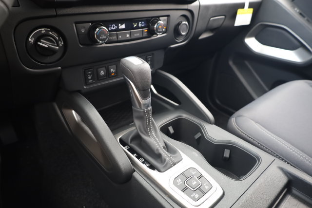 New 2026 Nissan Frontier SV w/ All-Weather Content Package AWD/4WD image 27