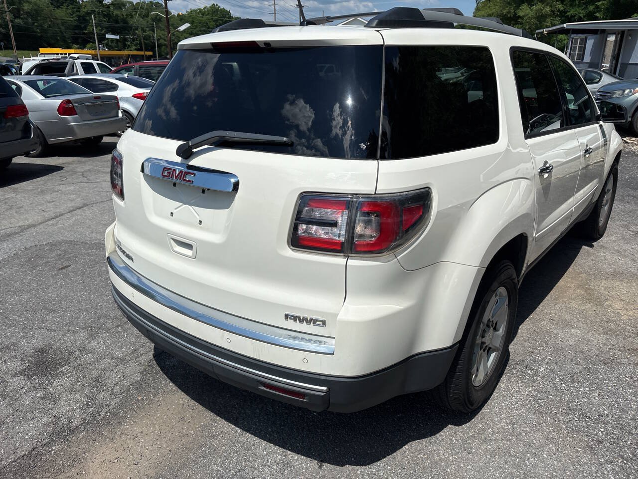 Used 2014 GMC Acadia SLE AWD/4WD image 10