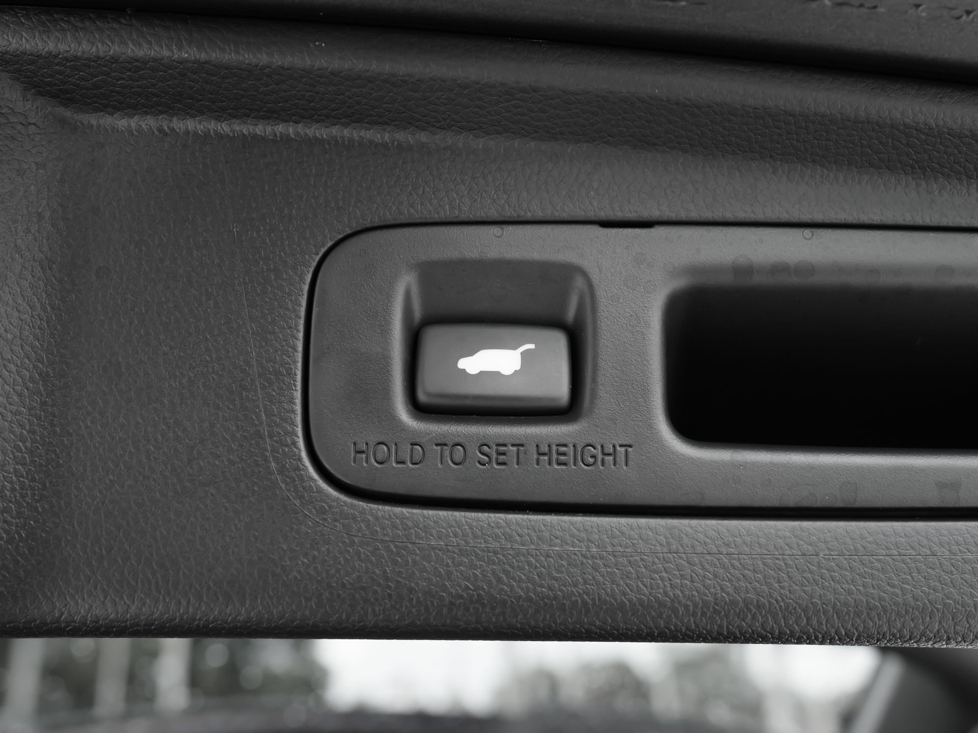 Used 2024 Honda CR-V EX-L image 42