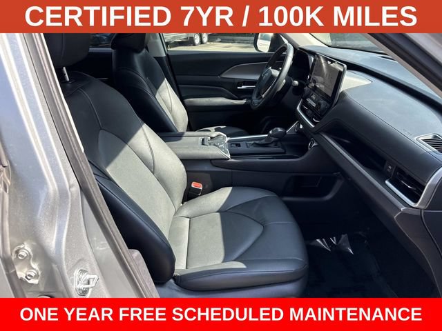 Used 2025 Toyota Grand Highlander FWD image 9