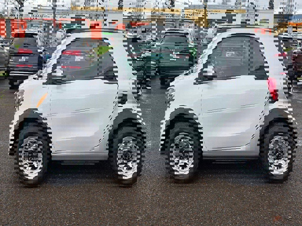 Used 2018 smart fortwo electric drive image 9