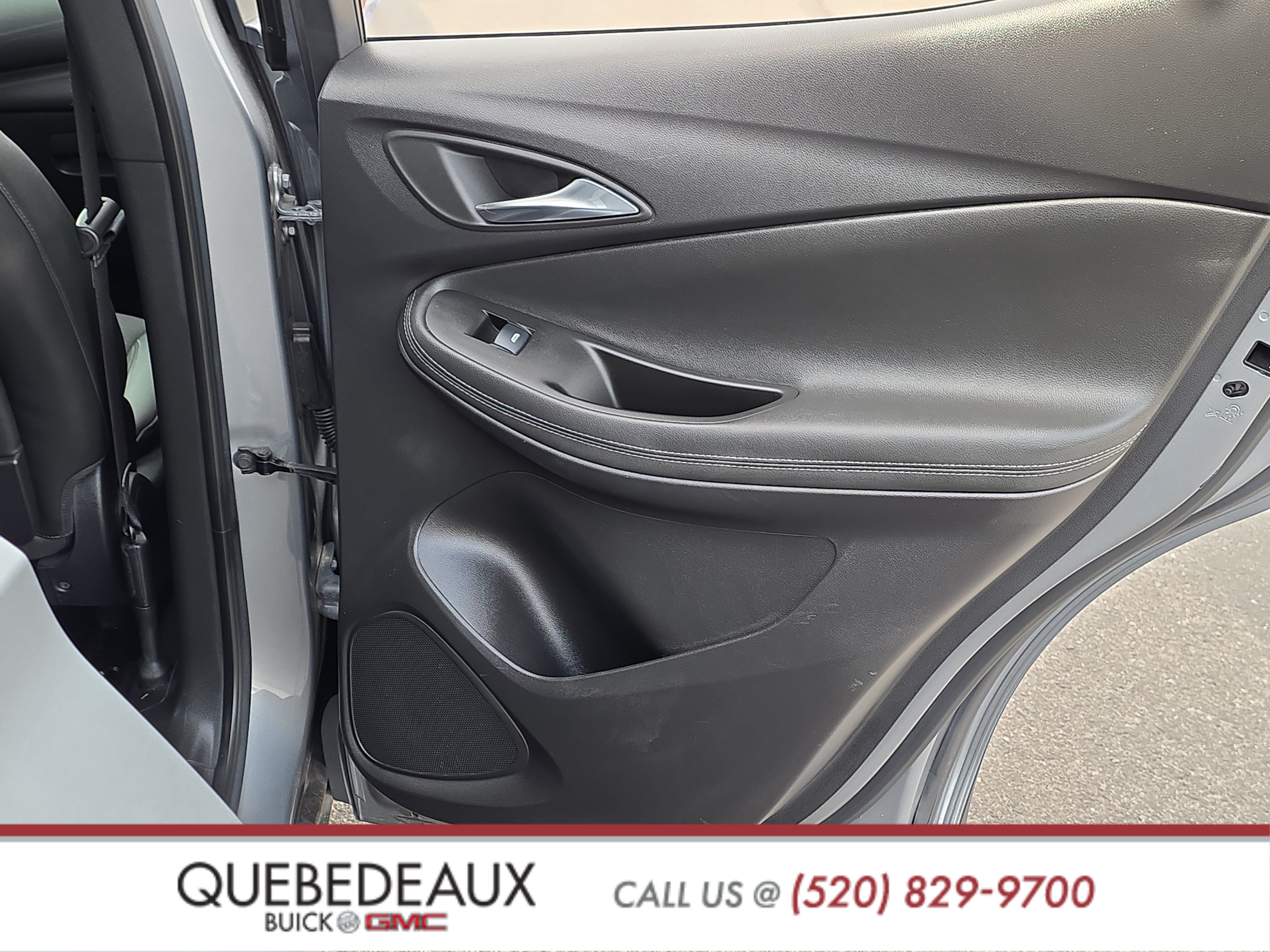 Used 2023 Buick Encore GX Select FWD image 22