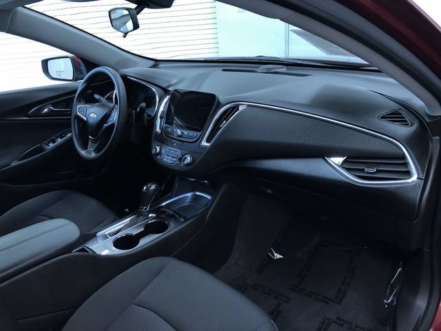 Used 2019 Chevrolet Malibu LT FWD image 24