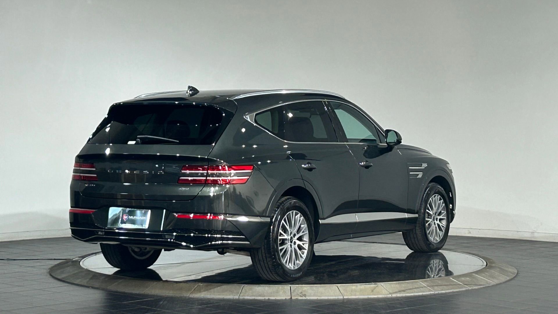 Used 2025 Genesis GV80 2.5T Standard image 10