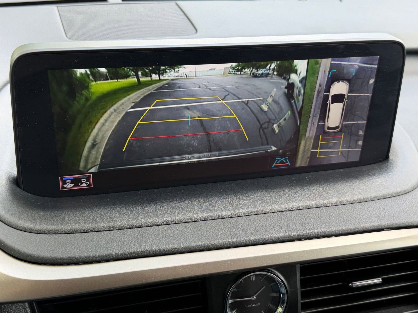 Used 2020 Lexus RX 350 AWD w/ Premium Package image 31