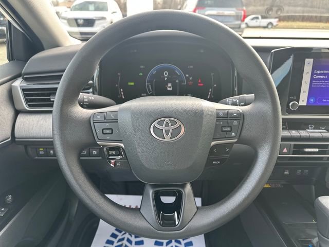 Used 2026 Toyota Camry LE image 14