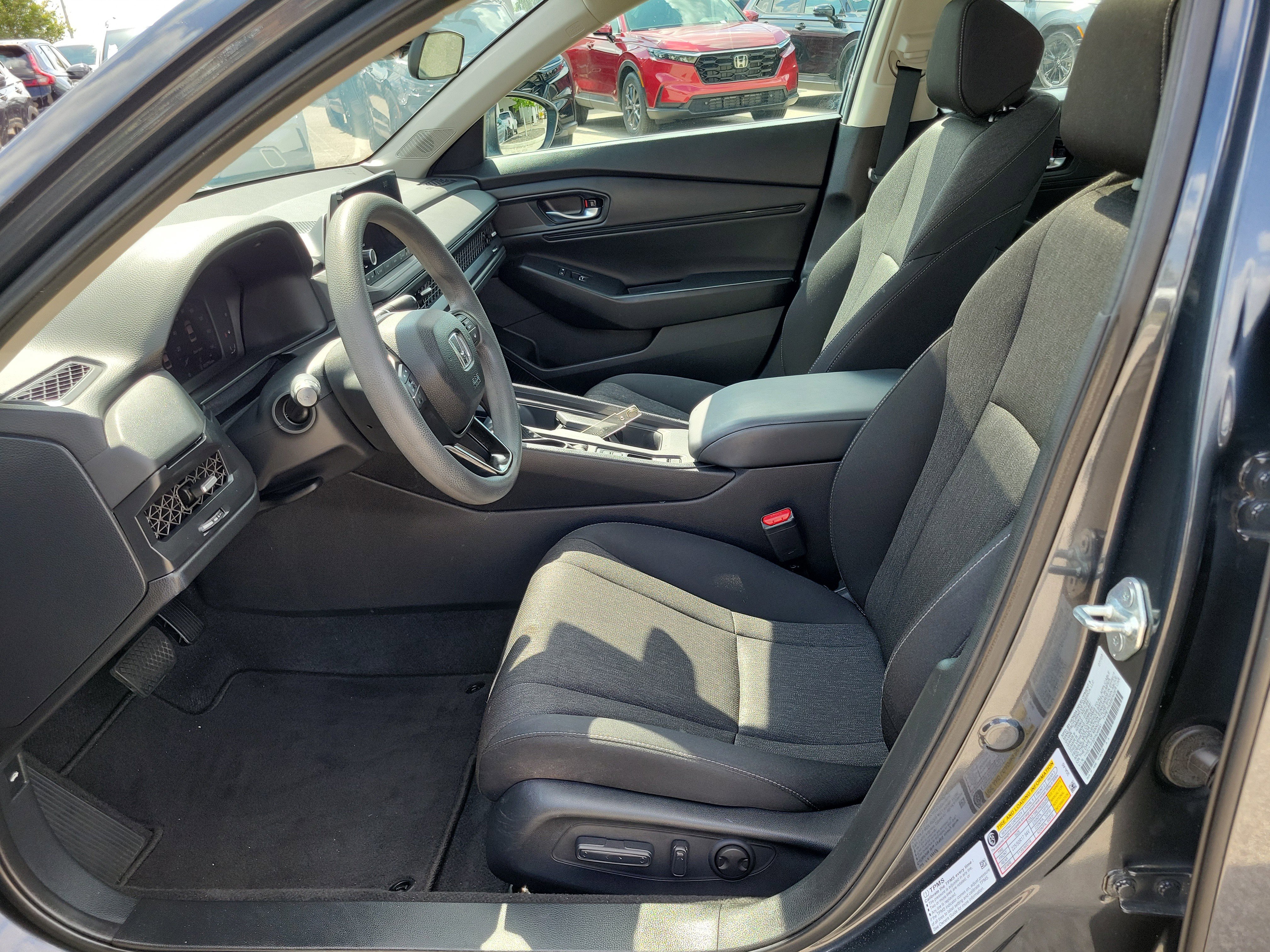 Used 2023 Honda Accord EX image 21