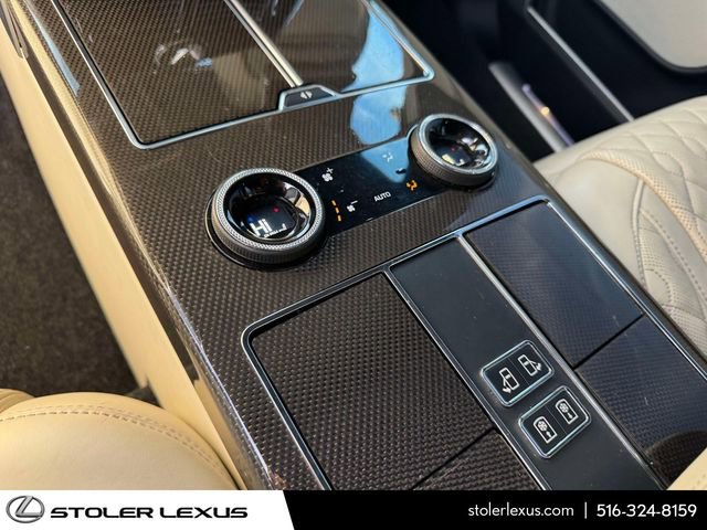 Used 2022 Land Rover Range Rover SV Autobiography Dynamic image 18