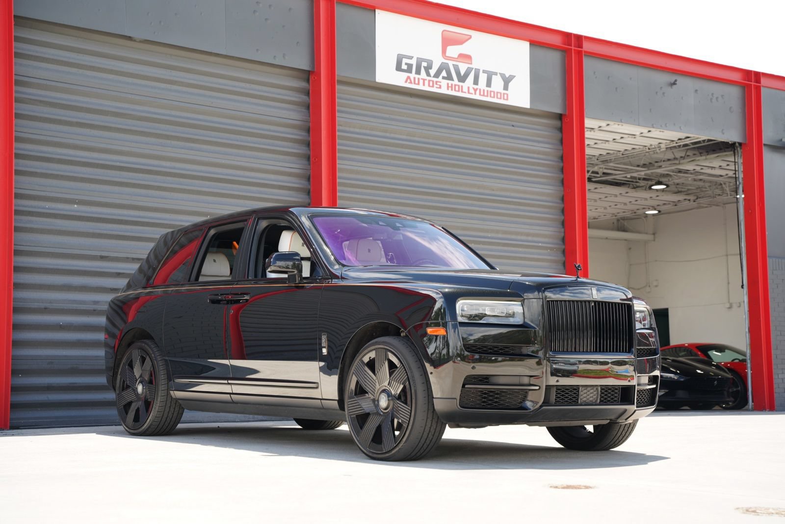 Used 2022 Rolls-Royce Cullinan Black Badge AWD/4WD image 3