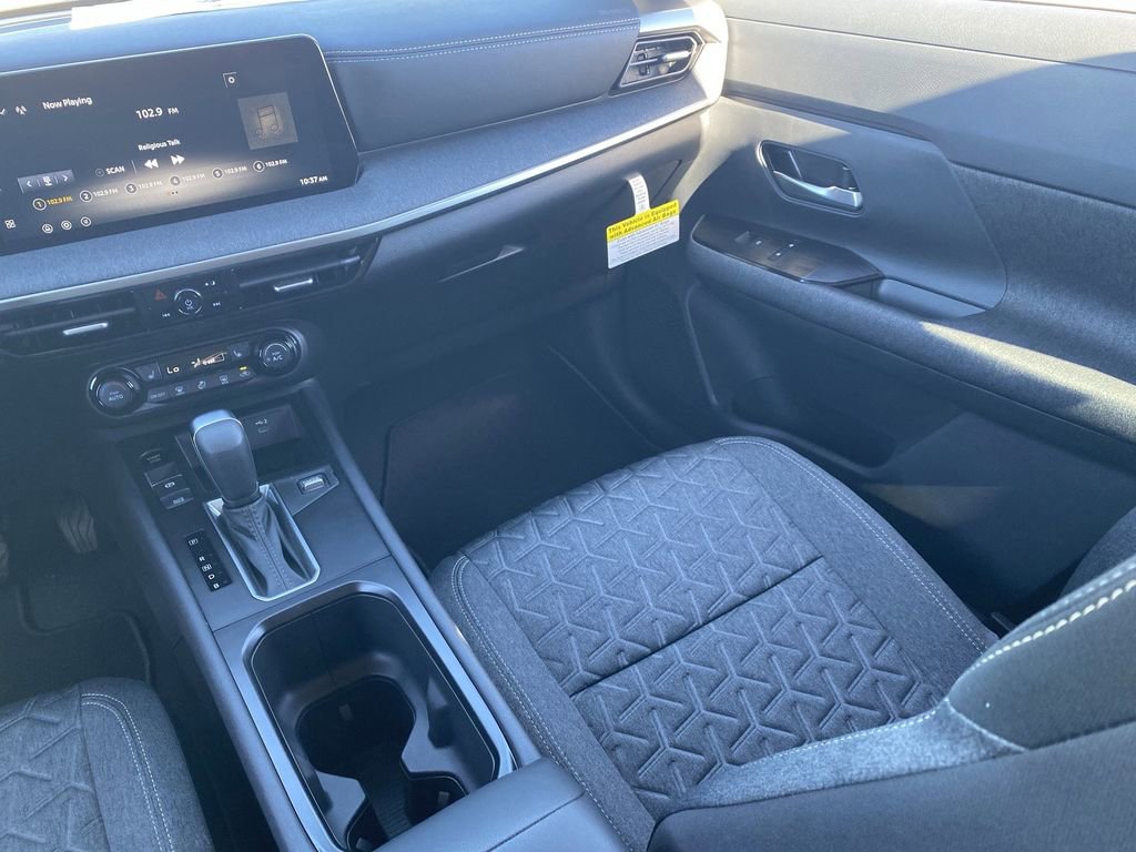 New 2026 Nissan Kicks SV w/ Cold Weather Package FWD image 12