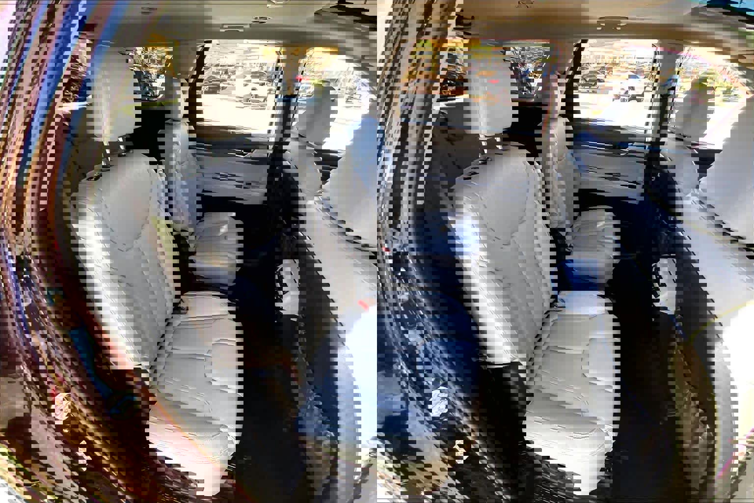 Used 2021 Hyundai Palisade SEL w/ Premium Package image 20