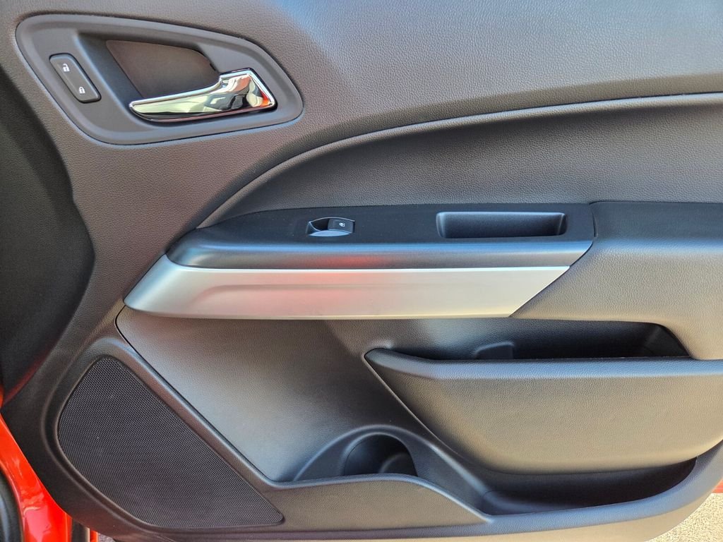 Used 2019 Chevrolet Colorado ZR2 AWD/4WD image 21