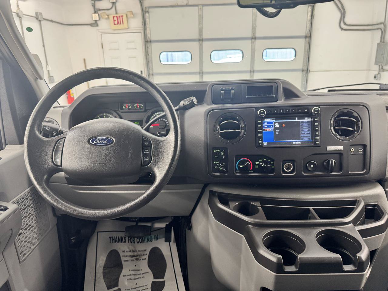 Used 2012 Ford E-350 and Econoline 350 XLT RWD image 18
