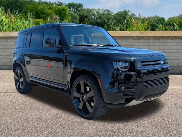 New 2025 Land Rover Defender 110 V8 image 3