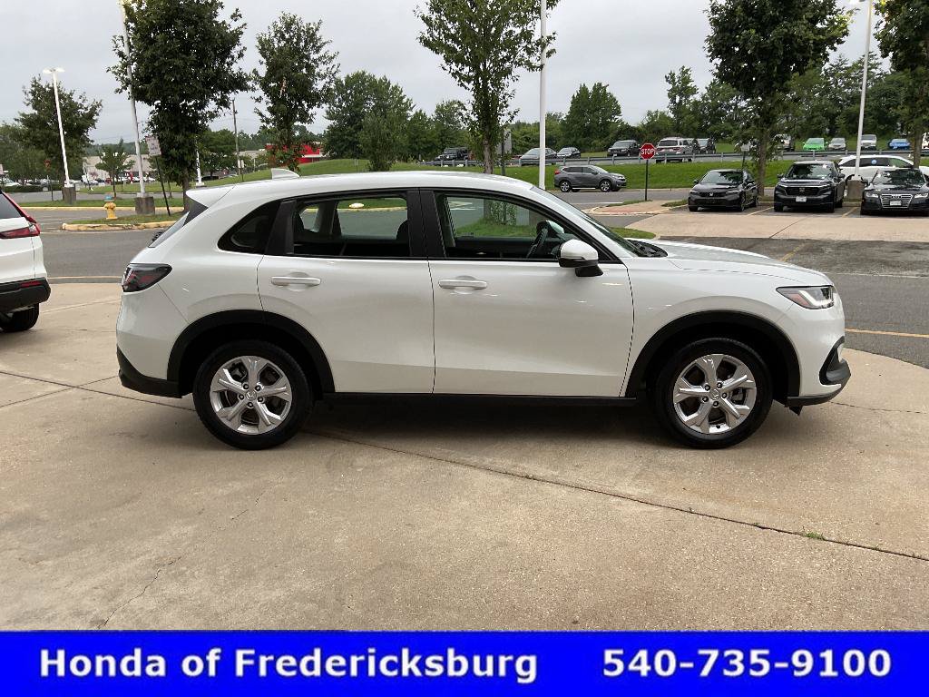 Certified 2024 Honda HR-V LX image 6