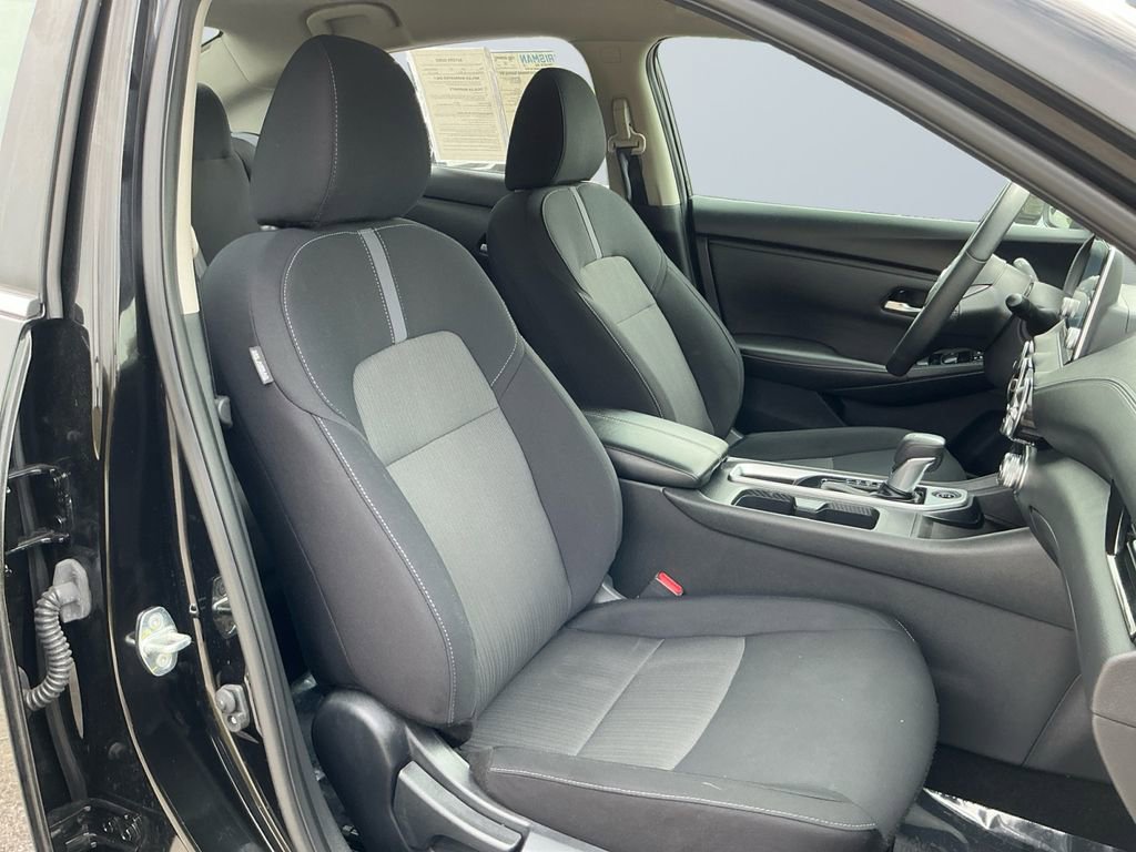 Used 2023 Nissan Sentra SV w/ All-Weather Package FWD image 16