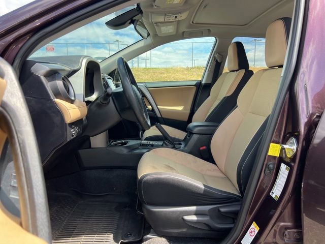 Used 2017 Toyota RAV4 XLE w/ Plus Extra Value Package FWD image 12
