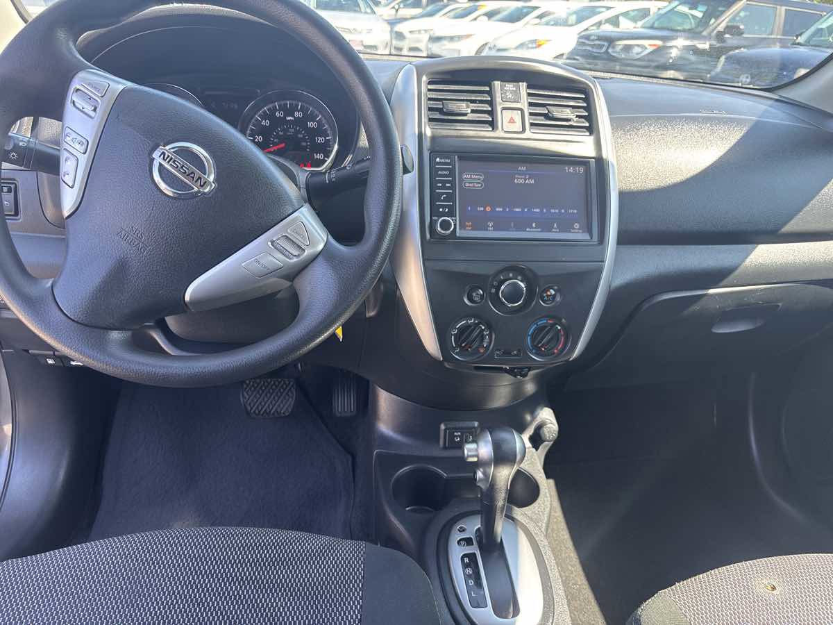 Used 2019 Nissan Versa SV image 8
