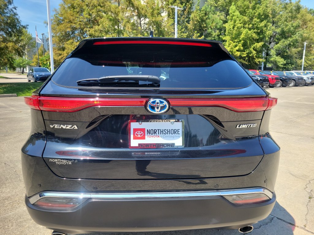 Certified 2024 Toyota Venza Limited AWD/4WD image 5