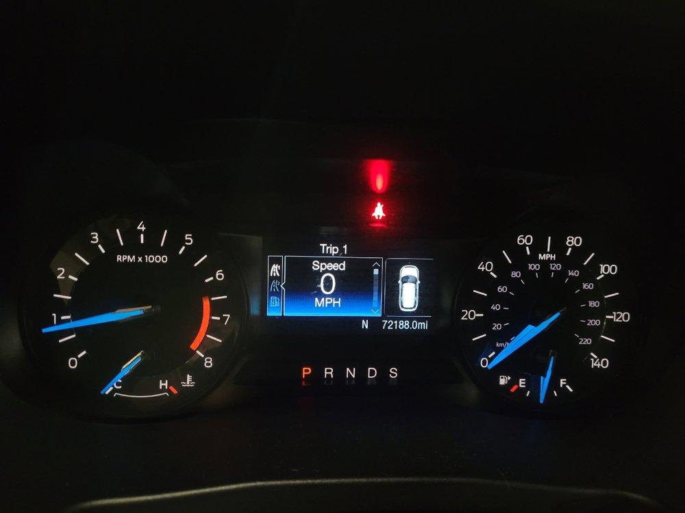 Used 2018 Ford Explorer XLT AWD/4WD image 23