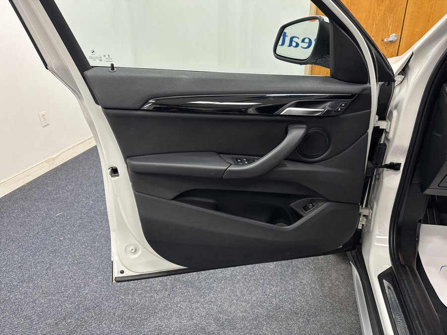 Used 2018 BMW X1 xDrive28i w/ Convenience Package image 5