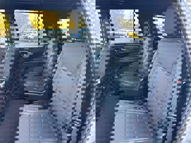 Used 2024 Chevrolet Tahoe Z71 w/ Luxury Package image 17