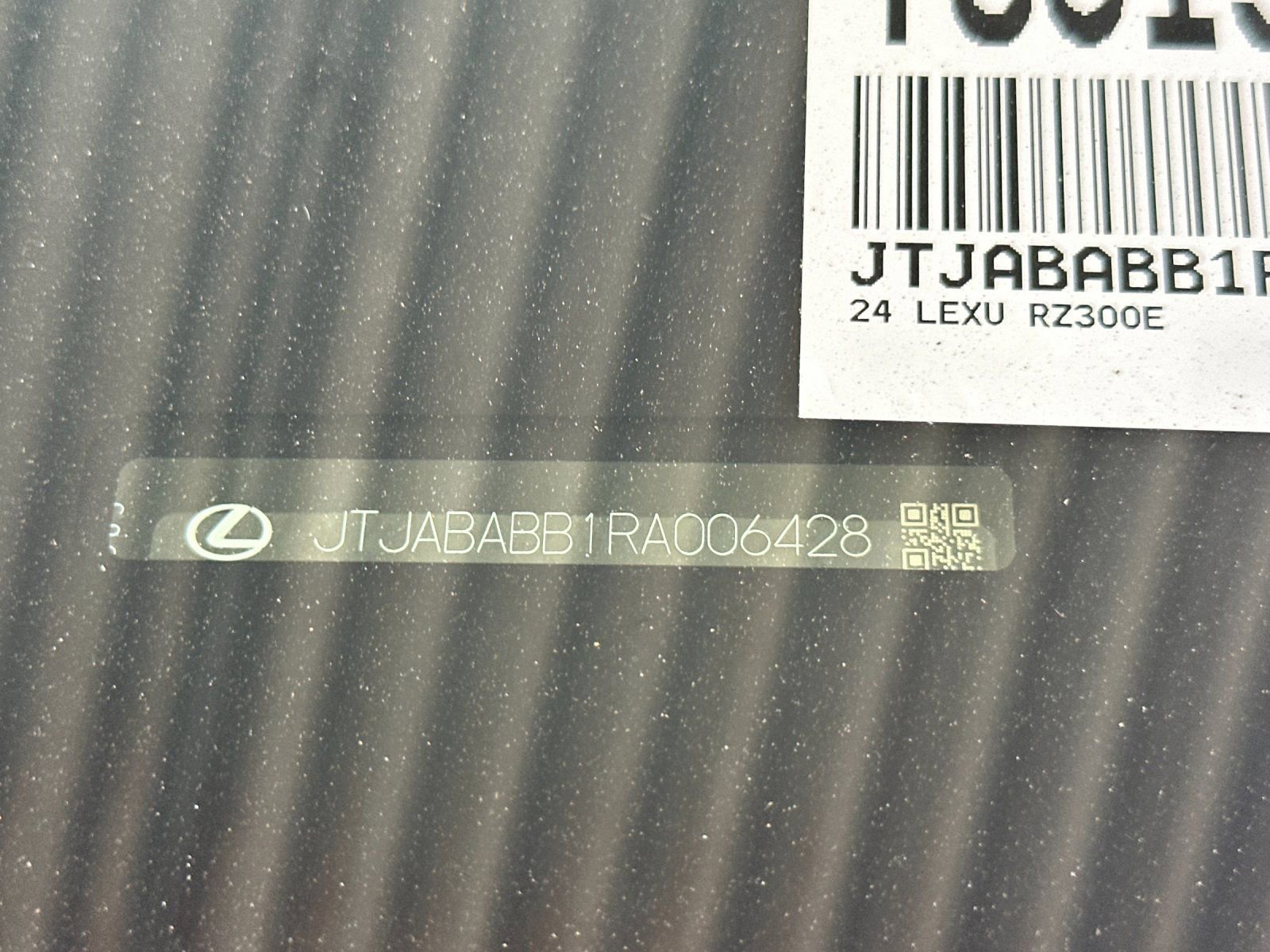 Used 2024 Lexus RZ 300e Premium FWD image 38